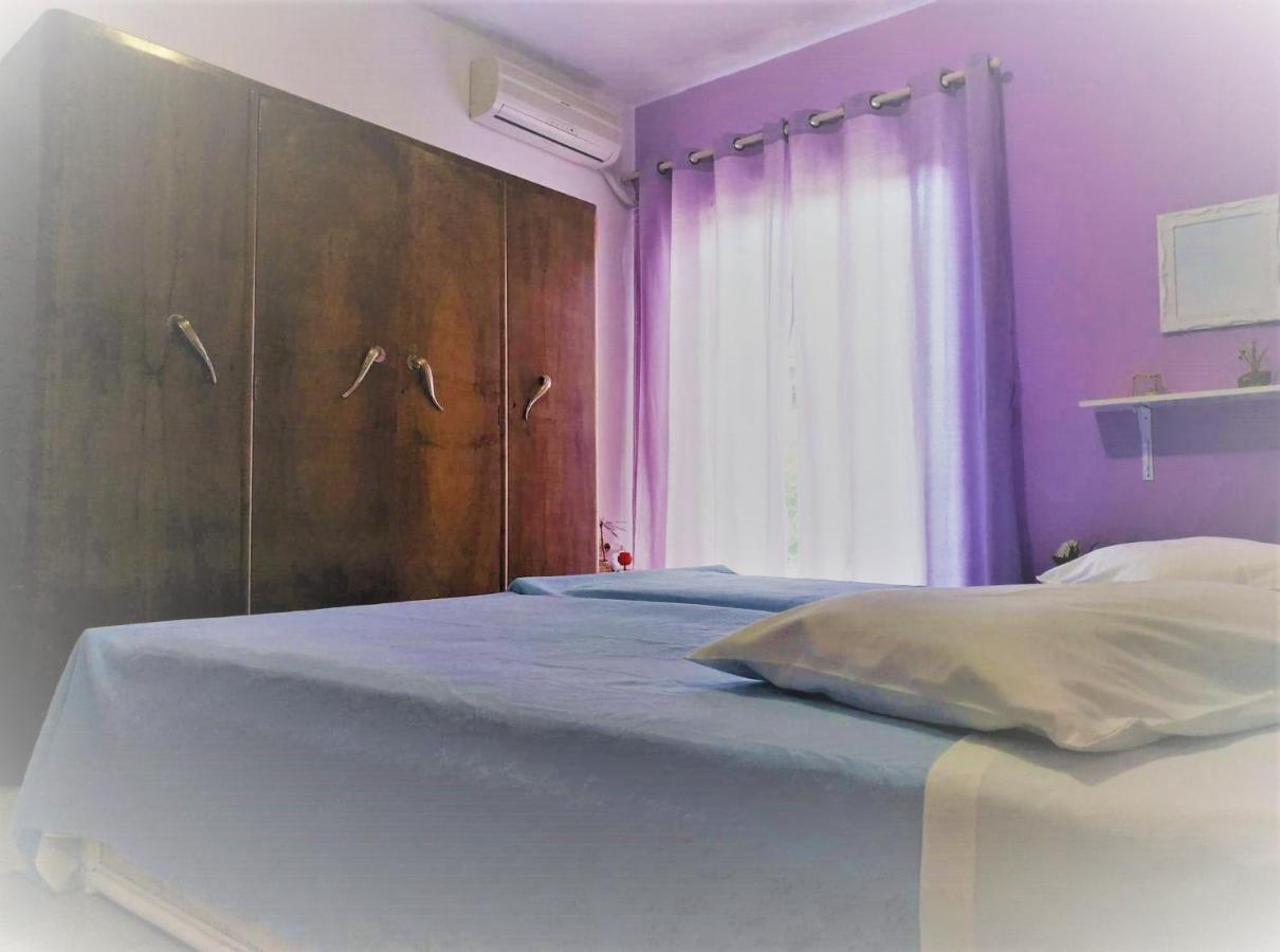 Violet Bedroom And Apartment Spáta Eksteriør bilde